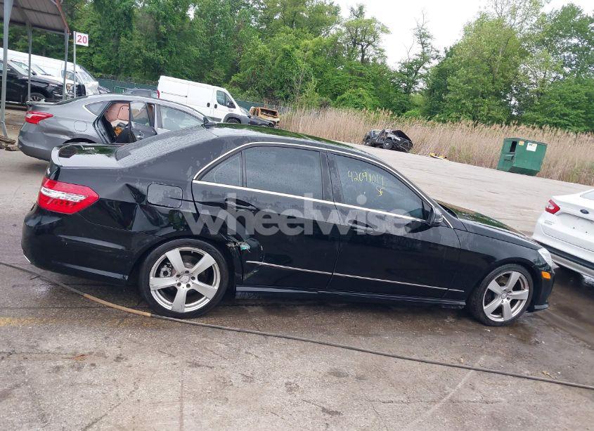 Photo 13 of 2011 Mercedes-benz E 350 4MATIC (VIN WDDHF8HB1BA427051)