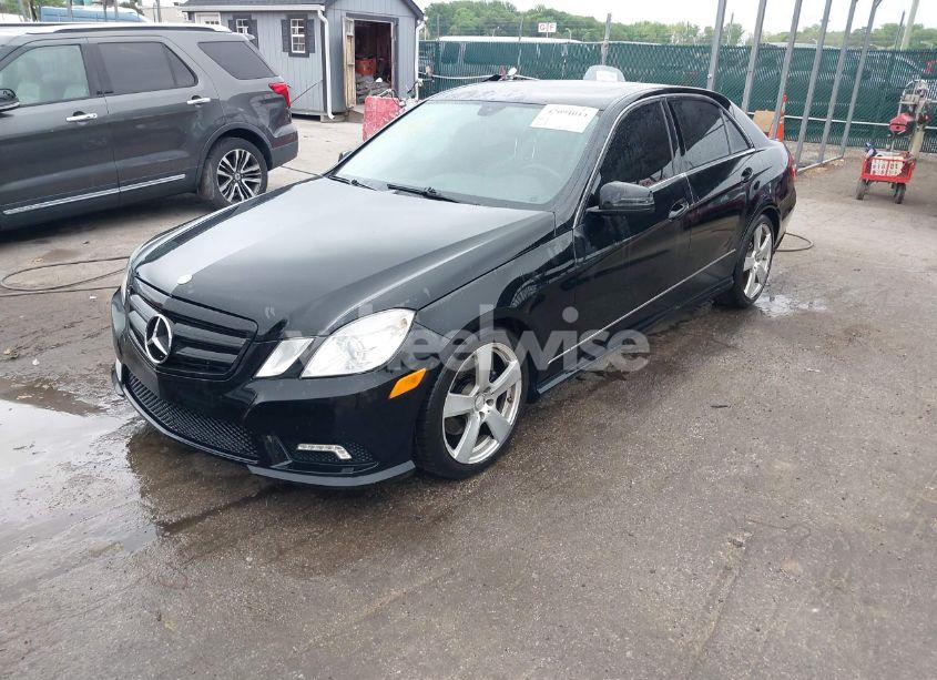 Photo 2 of 2011 Mercedes-benz E 350 4MATIC (VIN WDDHF8HB1BA427051)