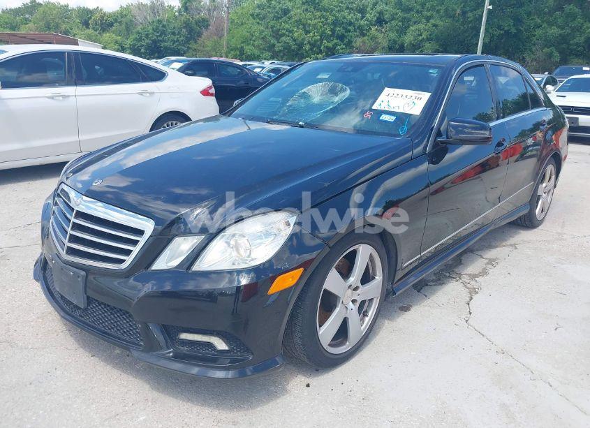 Photo 2 of 2011 Mercedes-benz E 350 4MATIC (VIN WDDHF8HB1BA445713)
