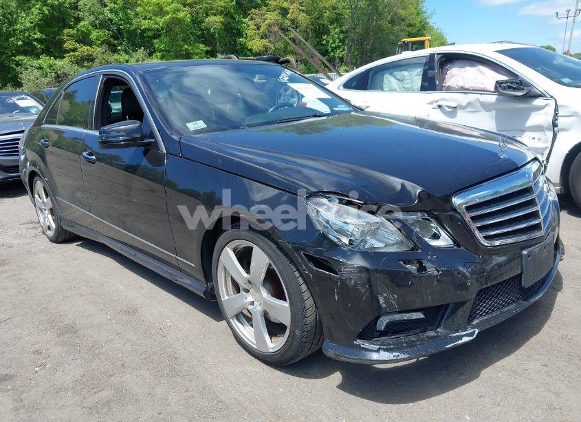 2011 Mercedes-benz E 350 4MATIC (VIN WDDHF8HB2BA297233) main photo