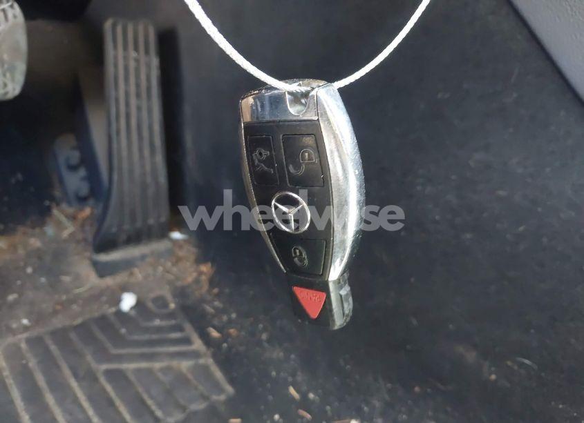 Photo 11 of 2011 Mercedes-benz E 350 4MATIC (VIN WDDHF8HB2BA297233)