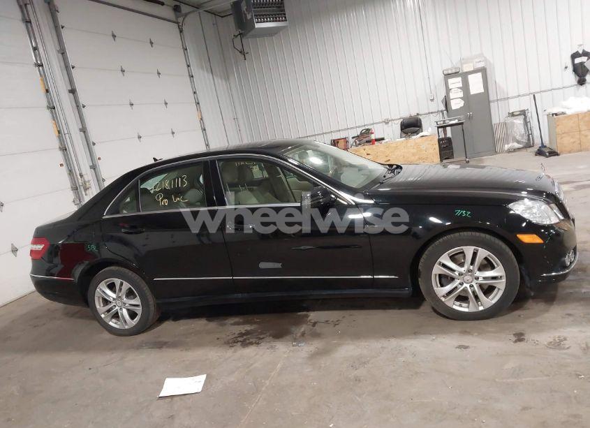 Photo 13 of 2010 Mercedes-benz E 350 4MATIC (VIN WDDHF8HB3AA145458)