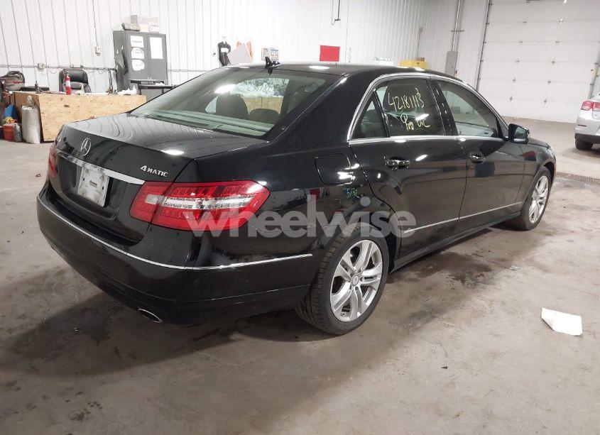 Photo 4 of 2010 Mercedes-benz E 350 4MATIC (VIN WDDHF8HB3AA145458)