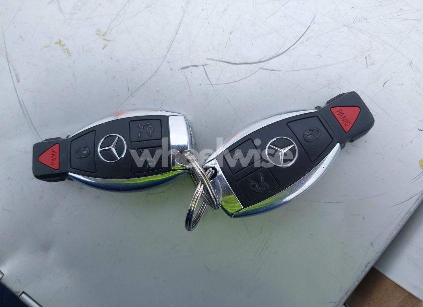 Photo 11 of 2010 Mercedes-benz E 350 4MATIC (VIN WDDHF8HB3AA148568)