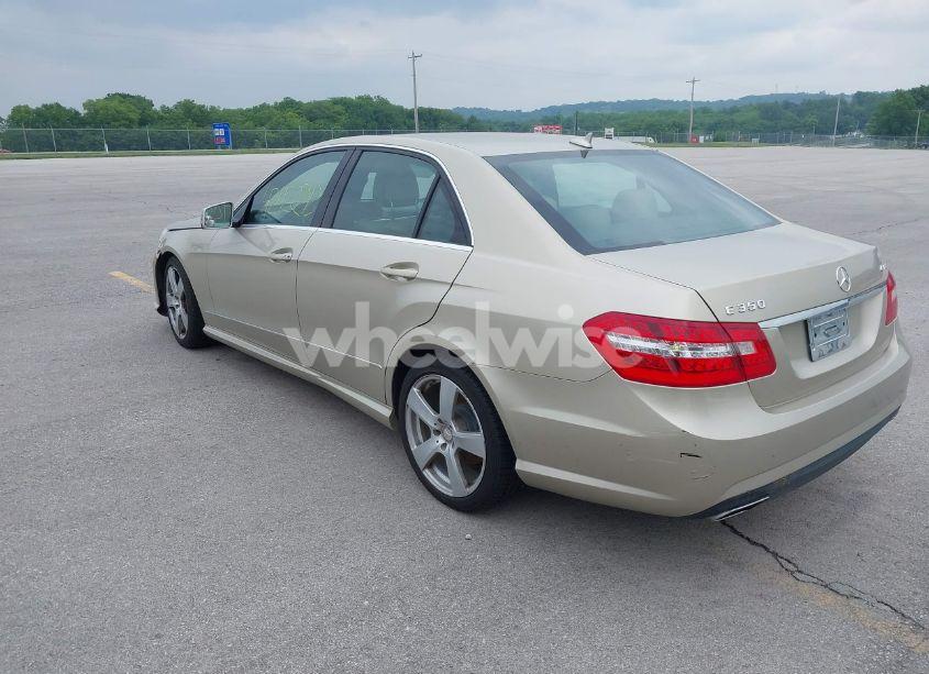 Photo 3 of 2010 Mercedes-benz E 350 4MATIC (VIN WDDHF8HB3AA148568)