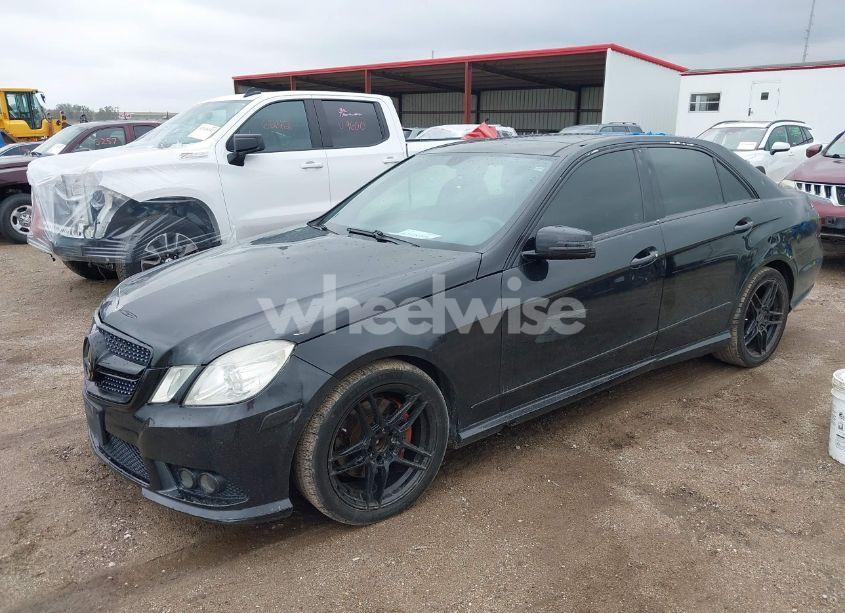 Photo 2 of 2010 Mercedes-benz E 350 4MATIC (VIN WDDHF8HB4AA116700)