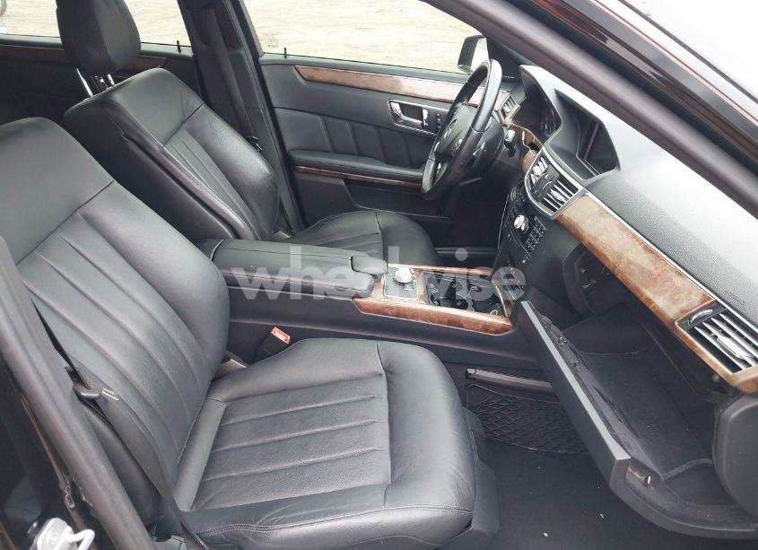 Photo 5 of 2010 Mercedes-benz E 350 4MATIC (VIN WDDHF8HB4AA116700)