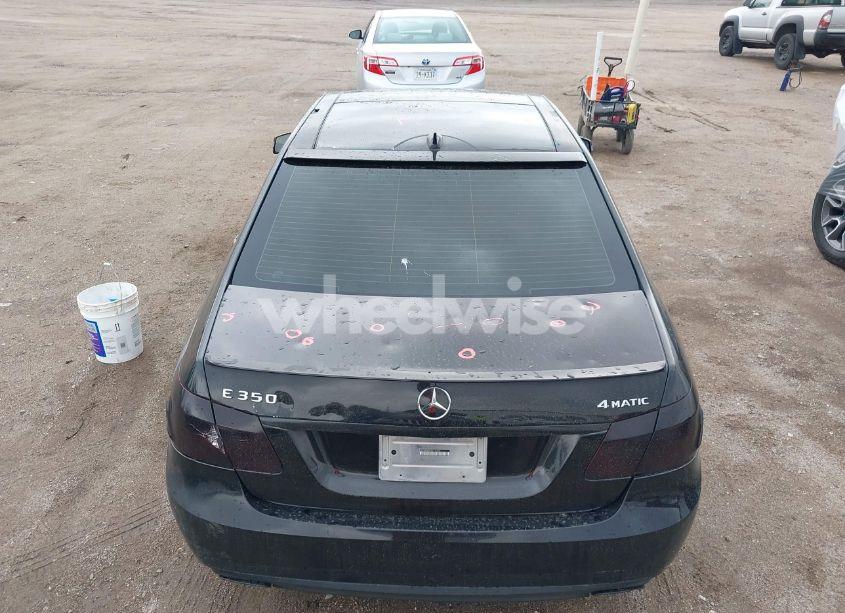 Photo 6 of 2010 Mercedes-benz E 350 4MATIC (VIN WDDHF8HB4AA116700)
