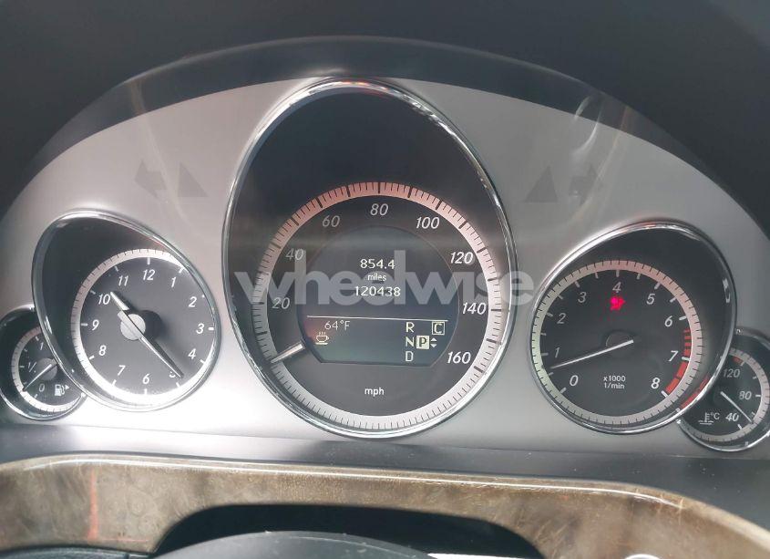 Photo 7 of 2010 Mercedes-benz E 350 4MATIC (VIN WDDHF8HB4AA116700)