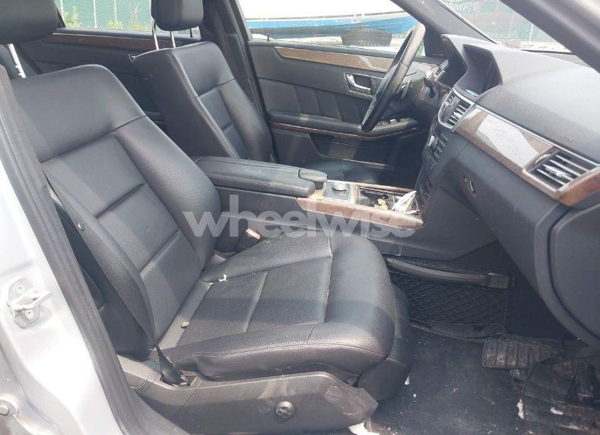 Photo 5 of 2011 Mercedes-benz E 350 4MATIC (VIN WDDHF8HB5BA467794)