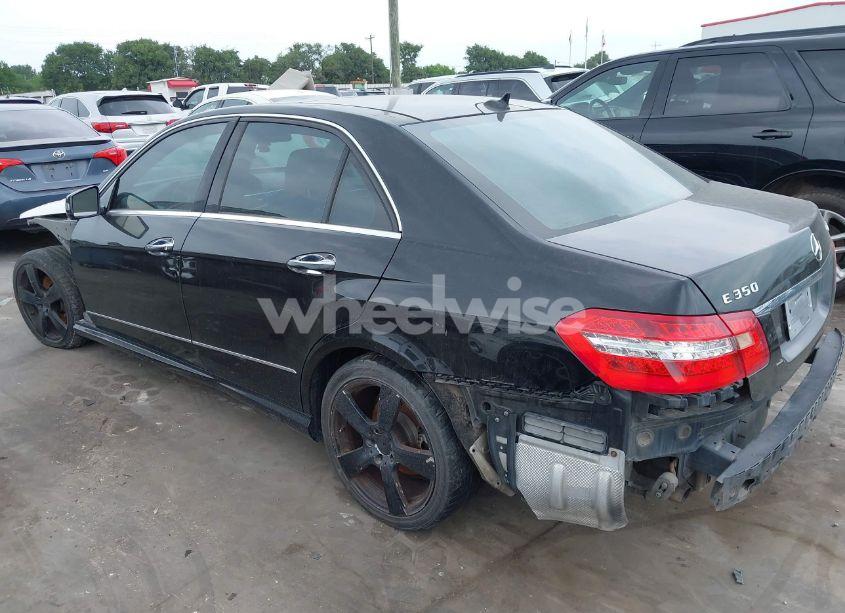 Photo 3 of 2010 Mercedes-benz E 350 4MATIC (VIN WDDHF8HB6AA222890)