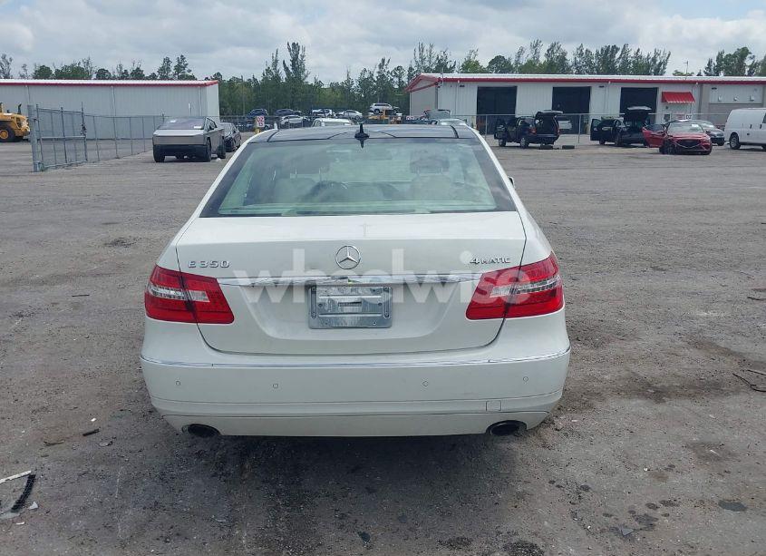 Photo 17 of 2011 Mercedes-benz E 350 4MATIC (VIN WDDHF8HB6BA342917)