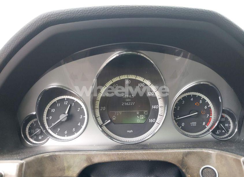 Photo 7 of 2010 Mercedes-benz E 350 4MATIC (VIN WDDHF8HB7AA074099)