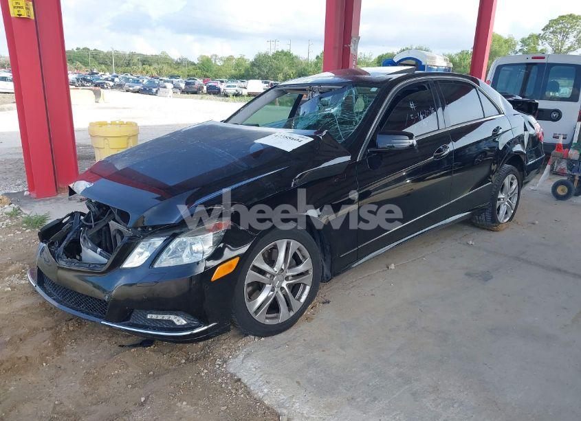 Photo 2 of 2010 Mercedes-benz E 350 4MATIC (VIN WDDHF8HB7AA223675)
