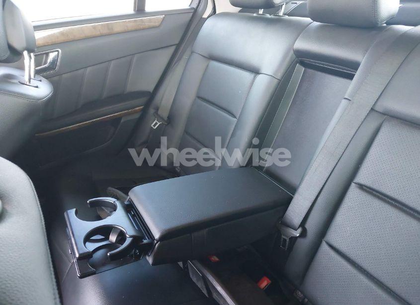 Photo 8 of 2010 Mercedes-benz E 350 4MATIC (VIN WDDHF8HB7AA223675)