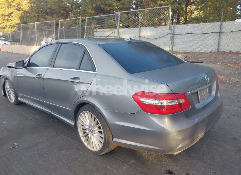 Photo 3 of 2011 Mercedes-benz E 350 4MATIC (VIN WDDHF8HB8BA421618)