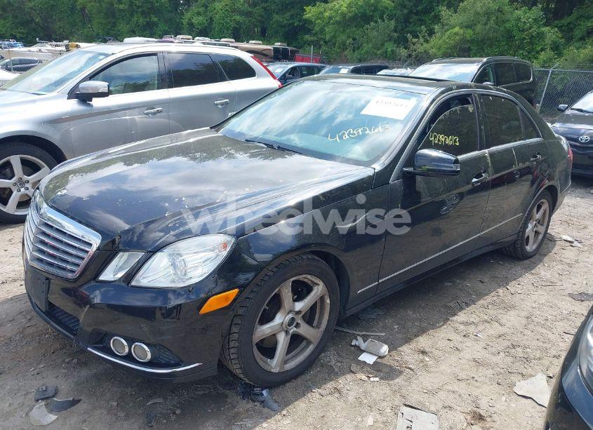Photo 2 of 2011 Mercedes-benz E 350 4MATIC (VIN WDDHF8HB8BA464226)