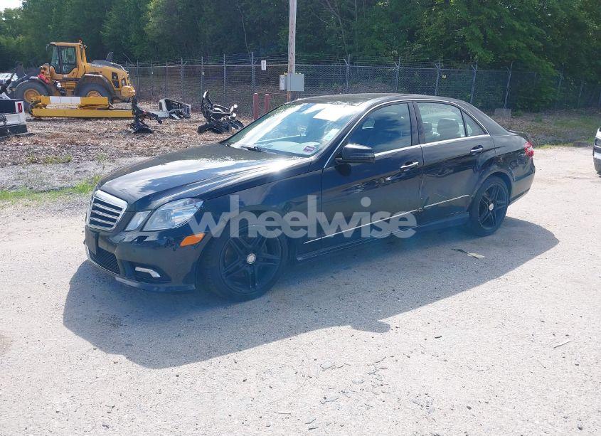 Photo 2 of 2011 Mercedes-benz E 350 4MATIC (VIN WDDHF8HBXBA353564)