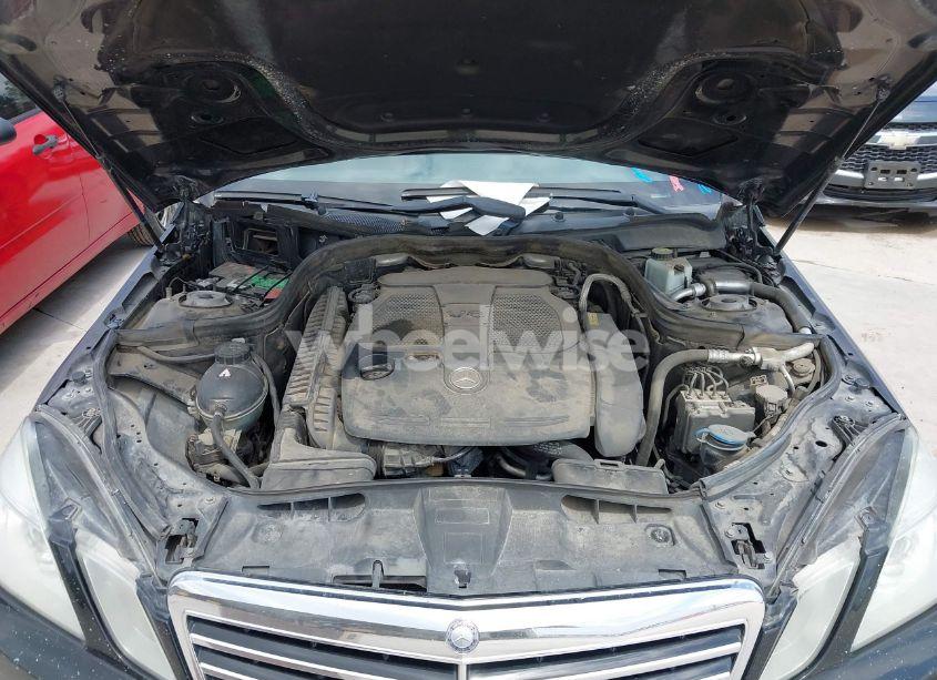 Photo 10 of 2012 Mercedes-benz E 350 4MATIC (VIN WDDHF8JB0CA625549)