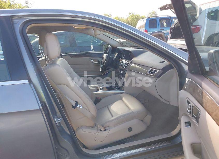 Photo 5 of 2014 Mercedes-benz E 350 4MATIC (VIN WDDHF8JB2EA808373)