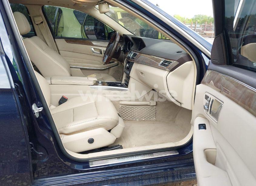 Photo 5 of 2014 Mercedes-benz E 350 4MATIC (VIN WDDHF8JB2EB038976)