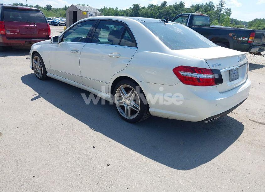 Photo 3 of 2013 Mercedes-benz E 350 4MATIC (VIN WDDHF8JB3DA763636)