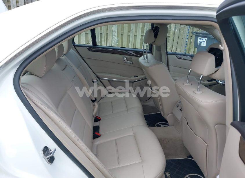 Photo 8 of 2014 Mercedes-benz E 350 4MATIC (VIN WDDHF8JB5EA935957)