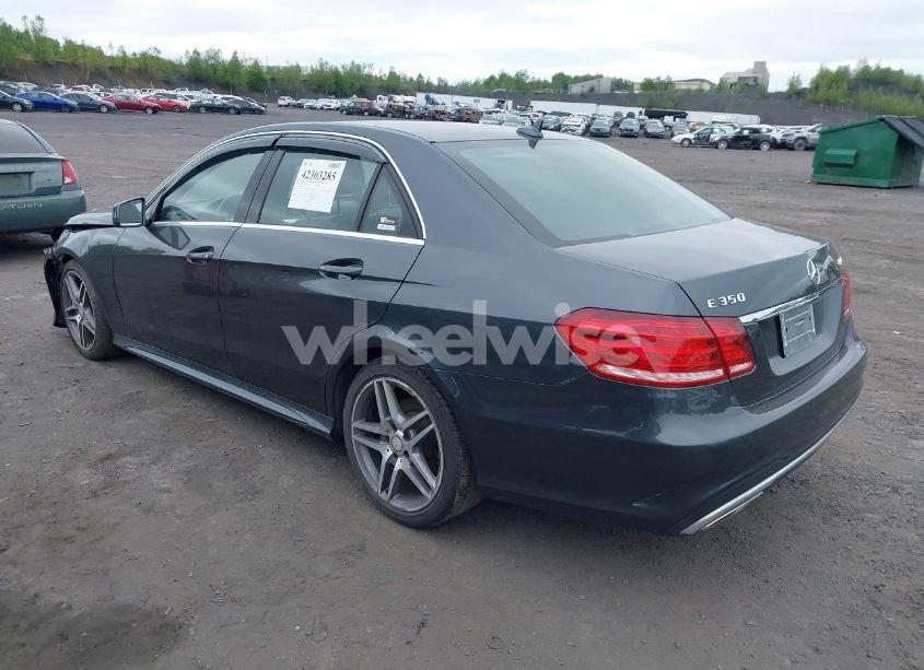 Photo 3 of 2014 Mercedes-benz E 350 4MATIC (VIN WDDHF8JB7EA775127)