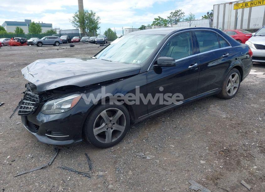Photo 2 of 2014 Mercedes-benz E 350 4MATIC (VIN WDDHF8JB7EA836394)