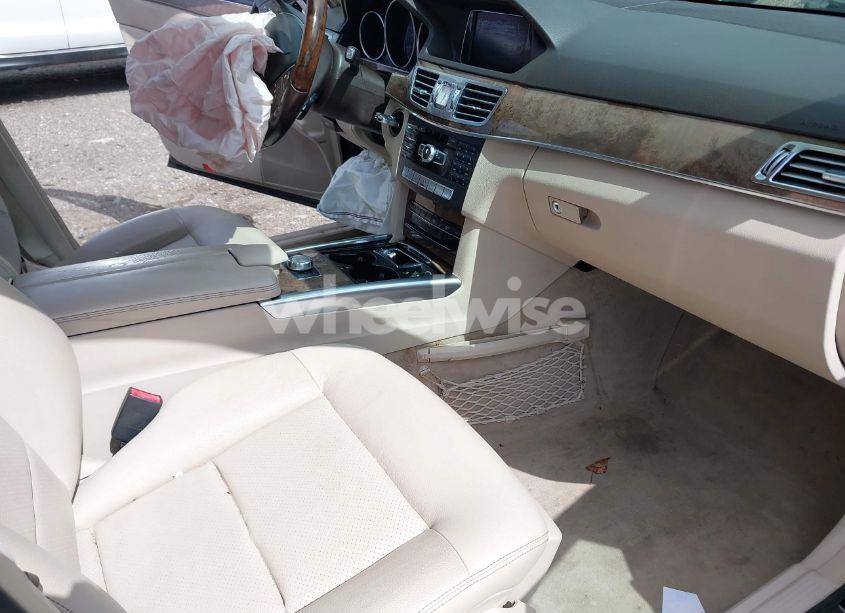 Photo 5 of 2014 Mercedes-benz E 350 4MATIC (VIN WDDHF8JB7EA836394)