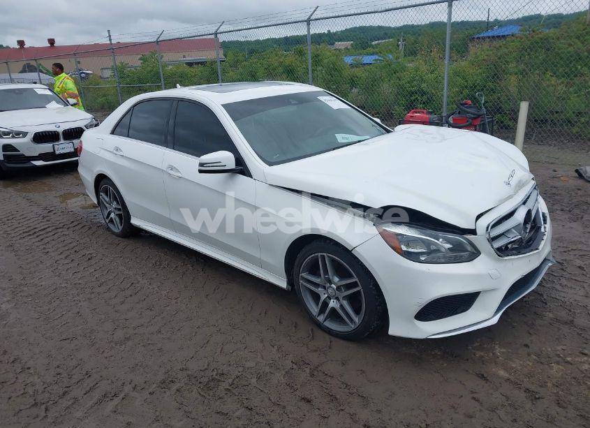2014 Mercedes-benz E 350 4MATIC (VIN WDDHF8JB8EA965745) main photo