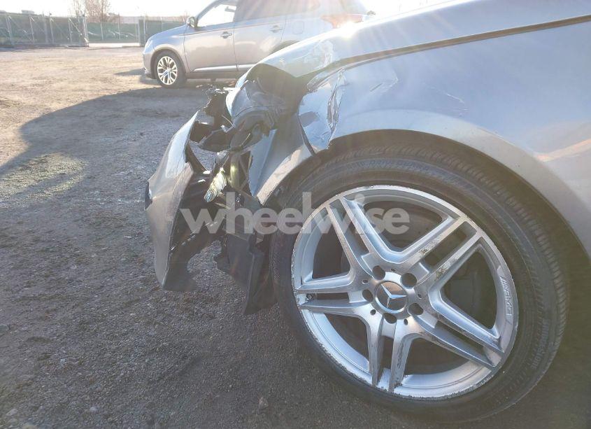 Photo 18 of 2014 Mercedes-benz E 350 4MATIC (VIN WDDHF8JB9EA803249)