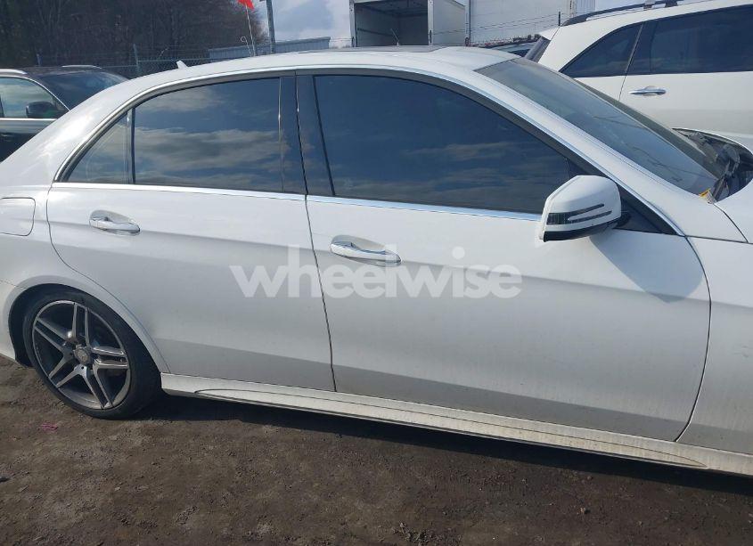 Photo 14 of 2014 Mercedes-benz E 350 4MATIC (VIN WDDHF8JB9EB026744)