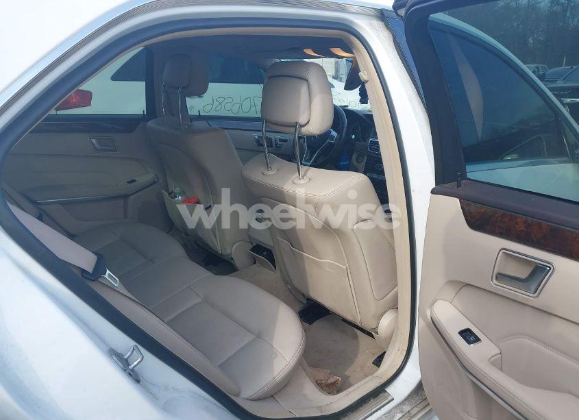 Photo 8 of 2014 Mercedes-benz E 350 4MATIC (VIN WDDHF8JB9EB026744)