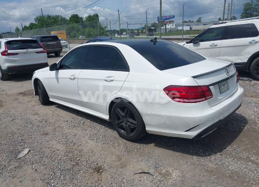 Photo 3 of 2014 Mercedes-benz E 350 4MATIC (VIN WDDHF8JBXEA838754)
