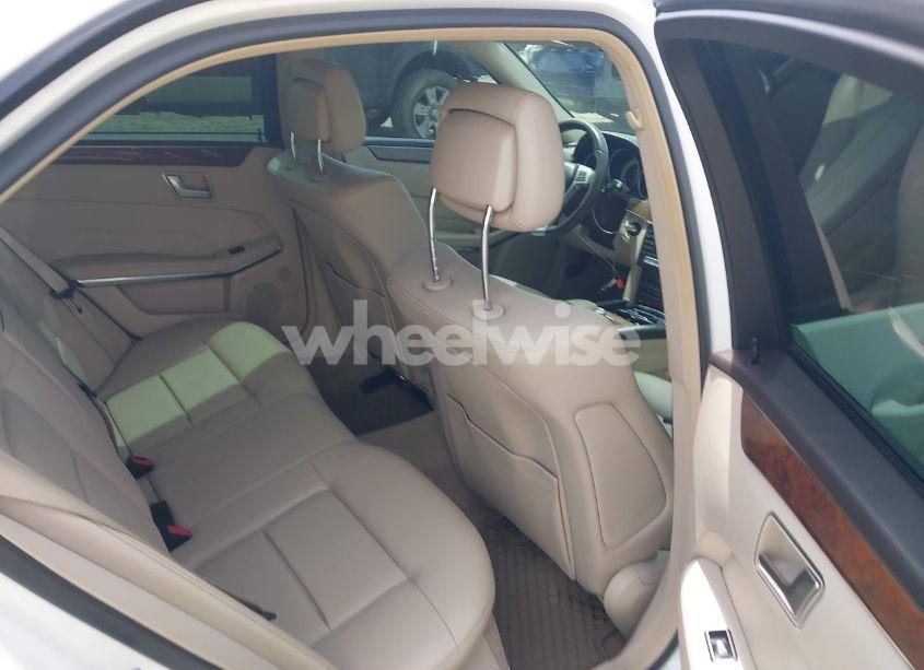 Photo 8 of 2014 Mercedes-benz E 350 4MATIC (VIN WDDHF8JBXEA838754)
