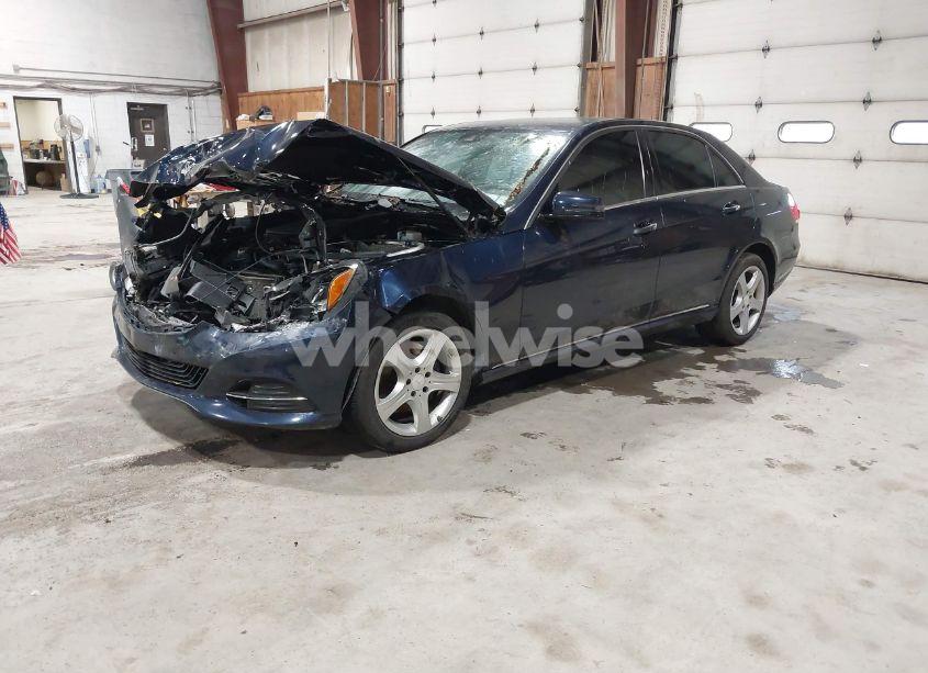 Photo 2 of 2014 Mercedes-benz E 350 4MATIC (VIN WDDHF8JBXEB055007)