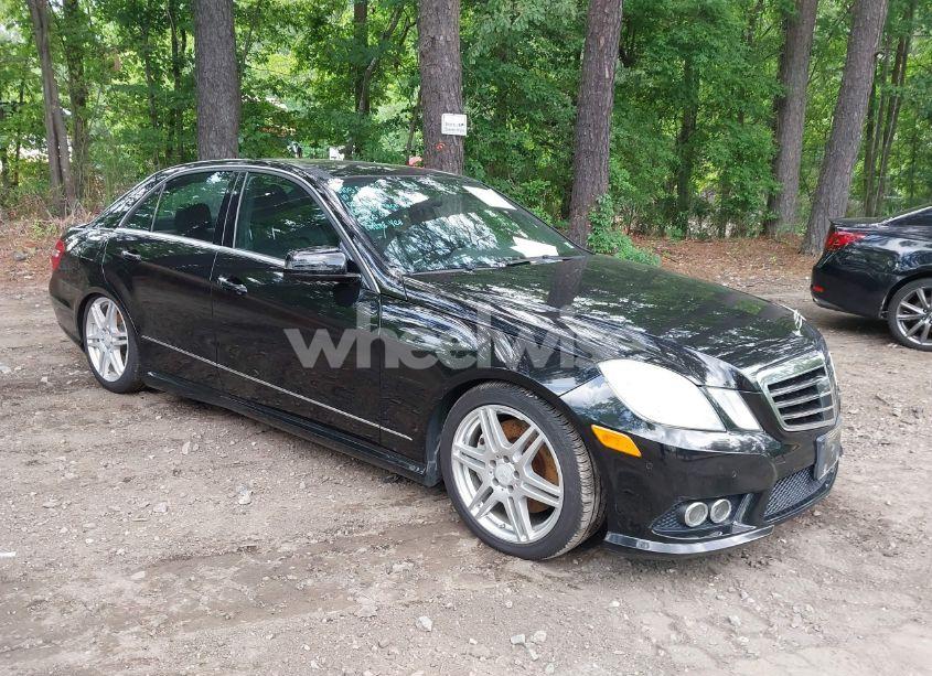 2010 Mercedes-benz E 550 4MATIC (VIN WDDHF9AB0AA125460) main photo