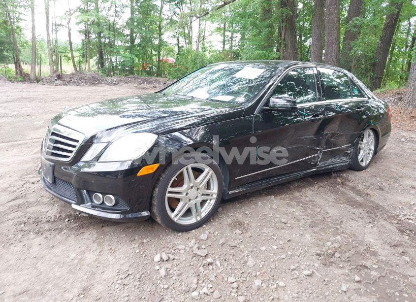 Photo 2 of 2010 Mercedes-benz E 550 4MATIC (VIN WDDHF9AB0AA125460)
