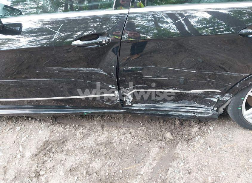 Photo 6 of 2010 Mercedes-benz E 550 4MATIC (VIN WDDHF9AB0AA125460)