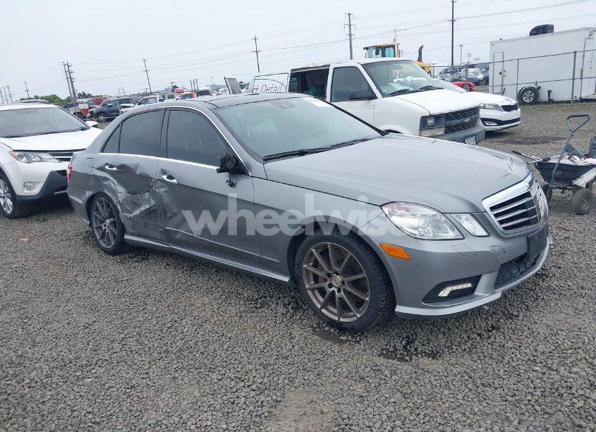 2011 Mercedes-benz E 550 4MATIC (VIN WDDHF9AB0BA344677) main photo