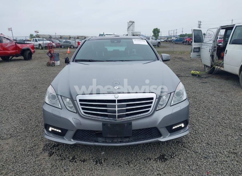 Photo 12 of 2011 Mercedes-benz E 550 4MATIC (VIN WDDHF9AB0BA344677)