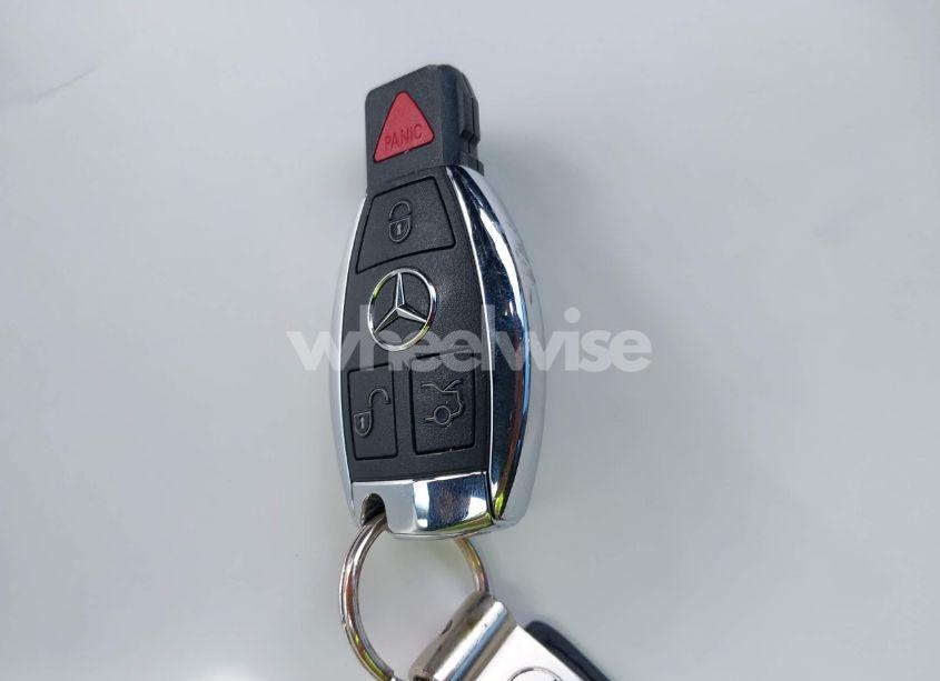 Photo 11 of 2011 Mercedes-benz E 550 4MATIC (VIN WDDHF9AB9BA442932)