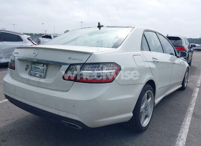 Photo 4 of 2011 Mercedes-benz E 550 4MATIC (VIN WDDHF9AB9BA442932)