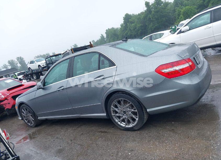 Photo 14 of 2011 Mercedes-benz E 550 4MATIC (VIN WDDHF9ABXBA316045)