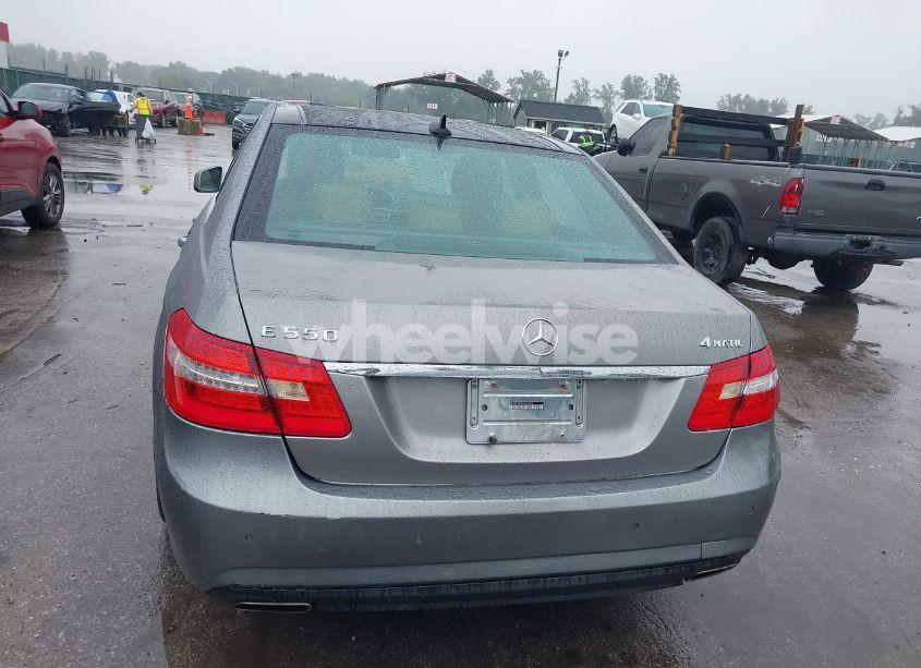 Photo 16 of 2011 Mercedes-benz E 550 4MATIC (VIN WDDHF9ABXBA316045)
