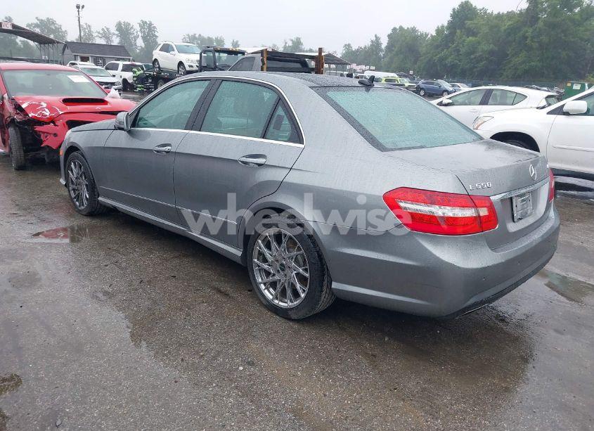 Photo 3 of 2011 Mercedes-benz E 550 4MATIC (VIN WDDHF9ABXBA316045)