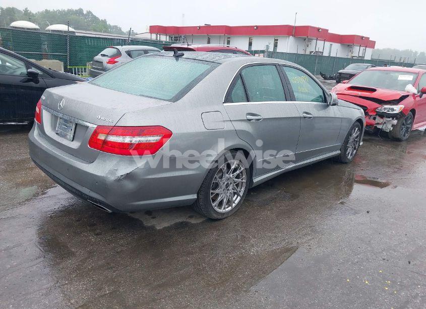 Photo 4 of 2011 Mercedes-benz E 550 4MATIC (VIN WDDHF9ABXBA316045)
