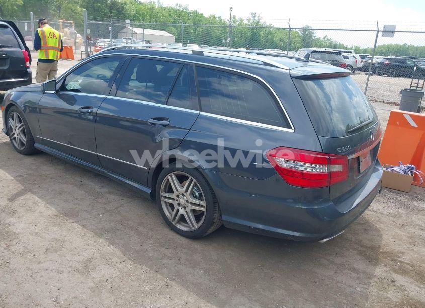 Photo 3 of 2011 Mercedes-benz E 350 4MATIC (VIN WDDHH8HB6BA501543)