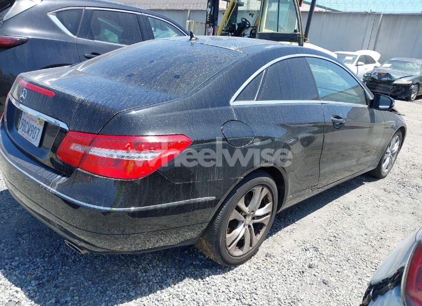Photo 4 of 2010 Mercedes-benz E 350 (VIN WDDKJ5GB2AF006090)